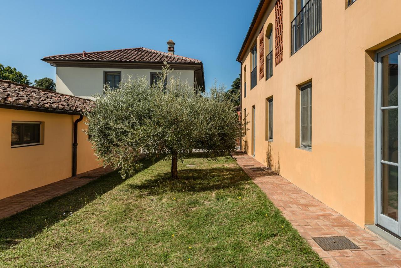 Tenuta Guinigi Antico Borgo Di Matraia - Exclusive Holidays Apartments & Pool ลุคคา ภายนอก รูปภาพ